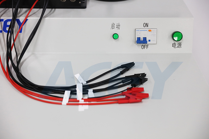 Details zum Batterie-Kompletttester