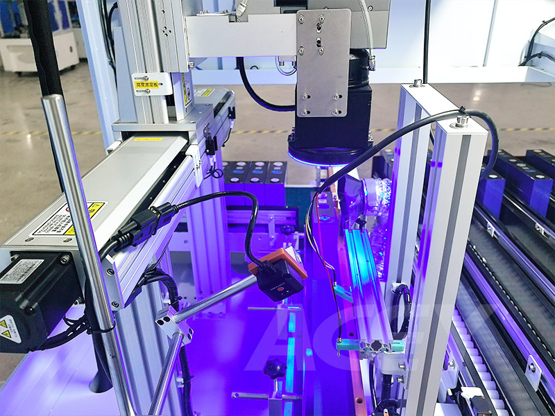 battery sorting machine with laser cleaning system